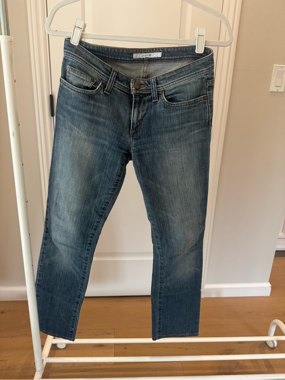 Joe's Jeans Women's Medium Blue Straight-Leg Jeans